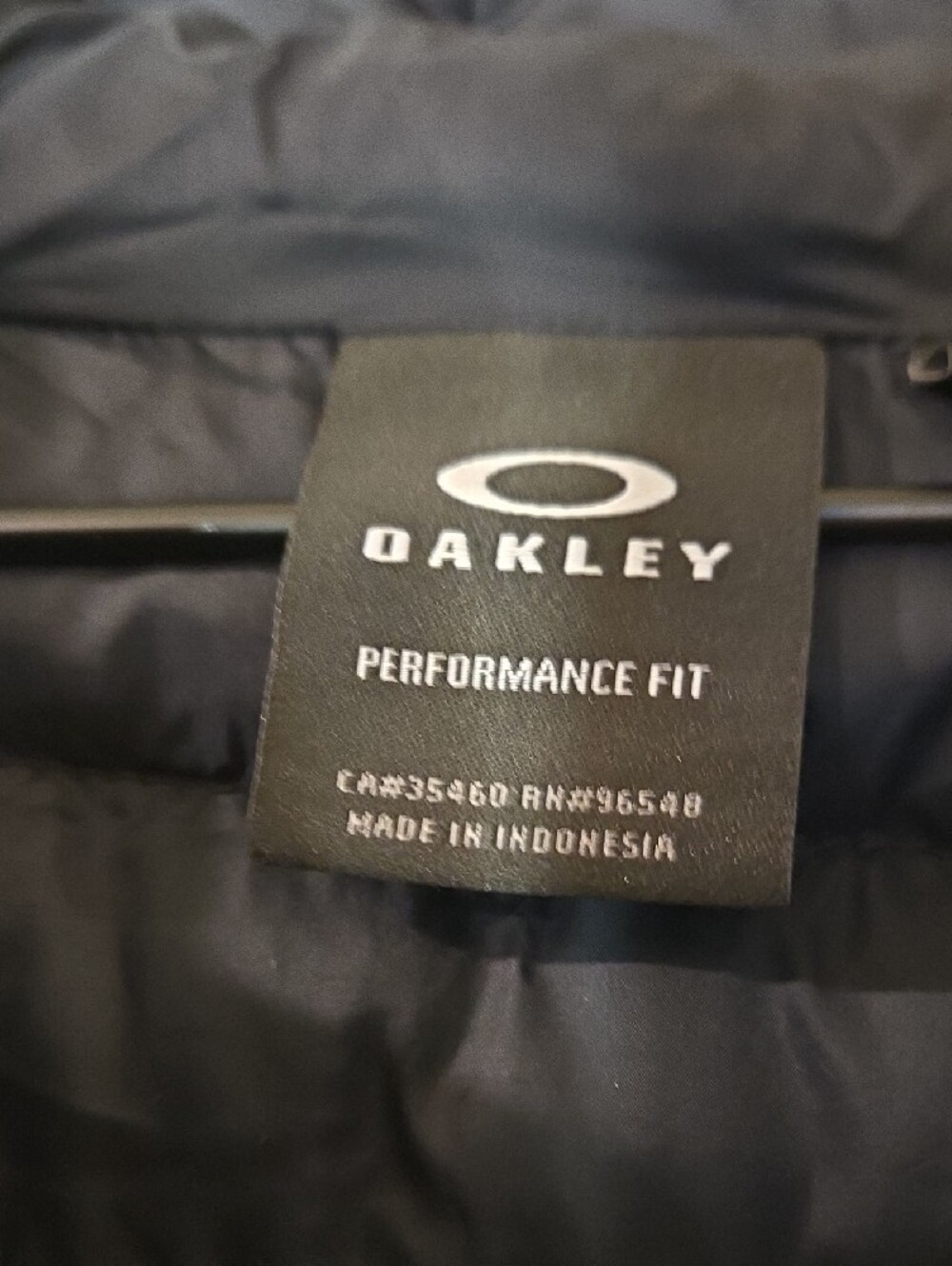 Oakley Men's Black Packable Puffer Jacket with Hood W/ MATCO TOOLS PATCH - Picture 2 of 13